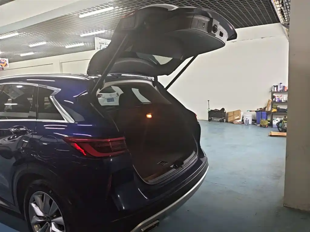 Infiniti QX50 2018 2.0T four-wheel drive elite version купить на сайте DeffCars