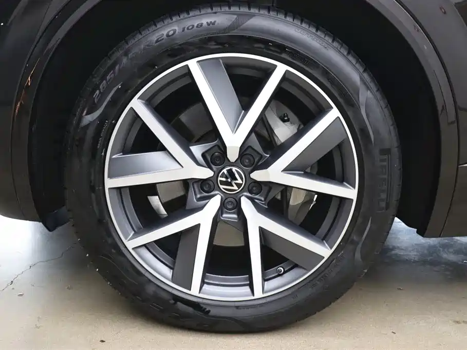 Touareg 2022 3.0TSI Ruixiang Edition Classic Sports Package купить на сайте DeffCars