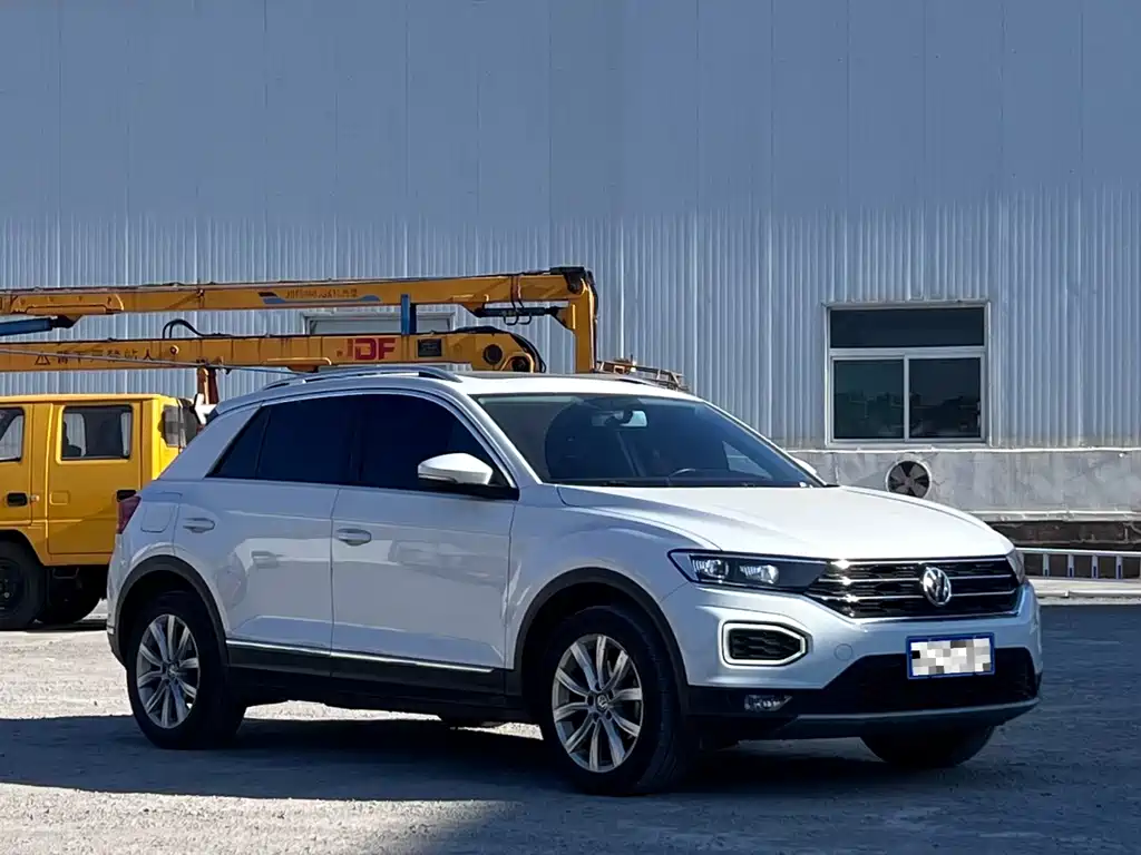 T-ROC 2020 230TSI DSG two-wheel drive aggressive model купить на сайте DeffCars