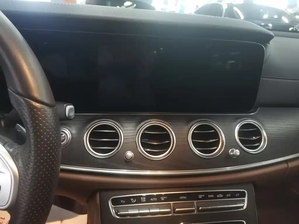 Mercedes-Benz E-Class 2020 E 300 L Sporty and Fashionable купить на сайте DeffCars