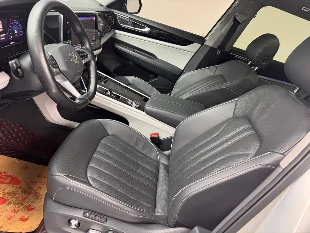 Touron 2021 380TSI four-wheel drive luxury version купить на сайте DeffCars