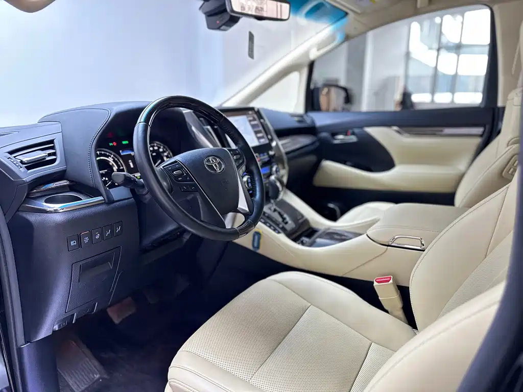 Alfa 2023 Dual Engine 2.5L Premium Gold Edition купить на сайте DeffCars