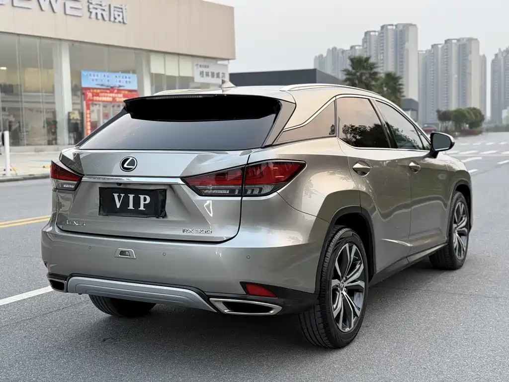 Lexus RX 2020 facelift 300 four-wheel drive elegant version купить на сайте DeffCars