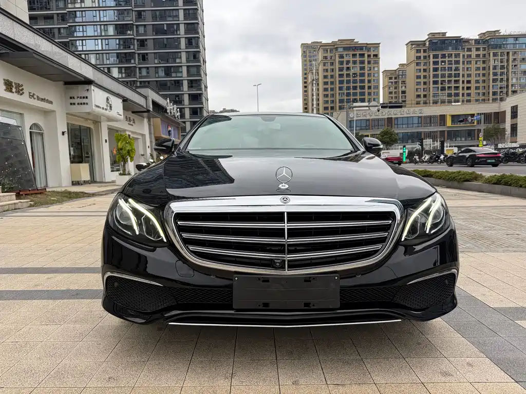 Mercedes-Benz E-Class 2019 E 300 L Fashion купить на сайте DeffCars