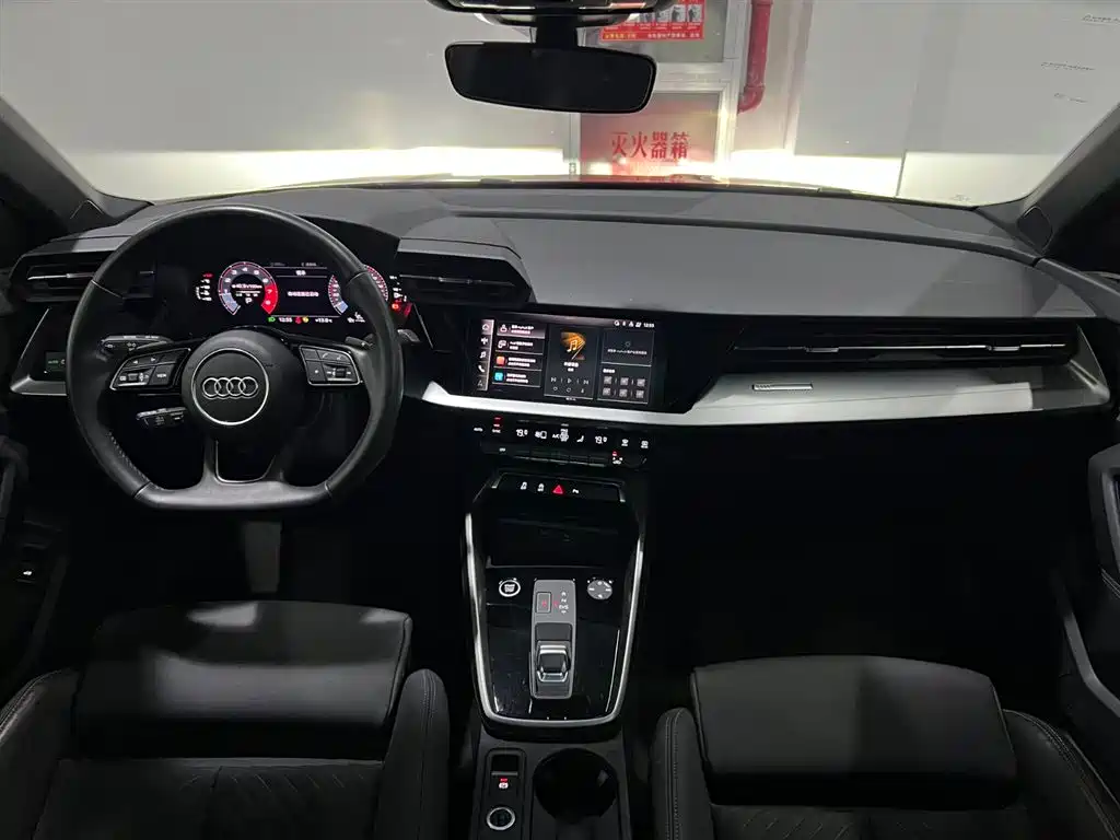Audi A3 2021 Sportback 35 TFSI Fashionable and Elegant купить на сайте DeffCars