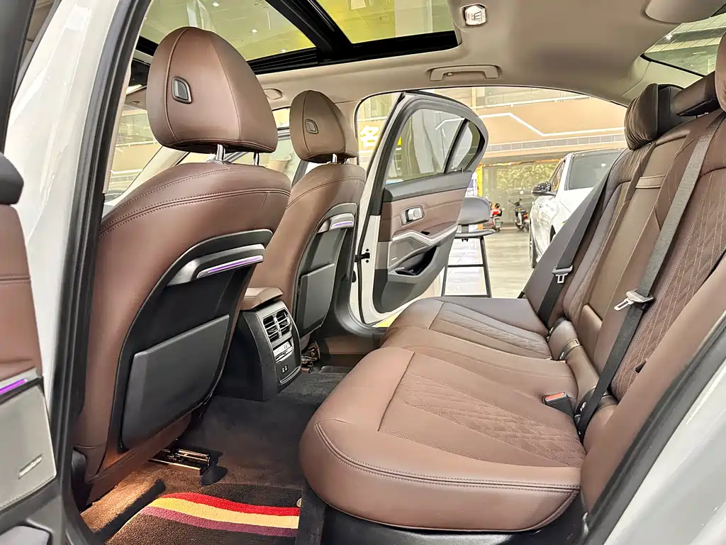 BMW 3 Series 2022 325Li M Sports Night Package купить на сайте DeffCars