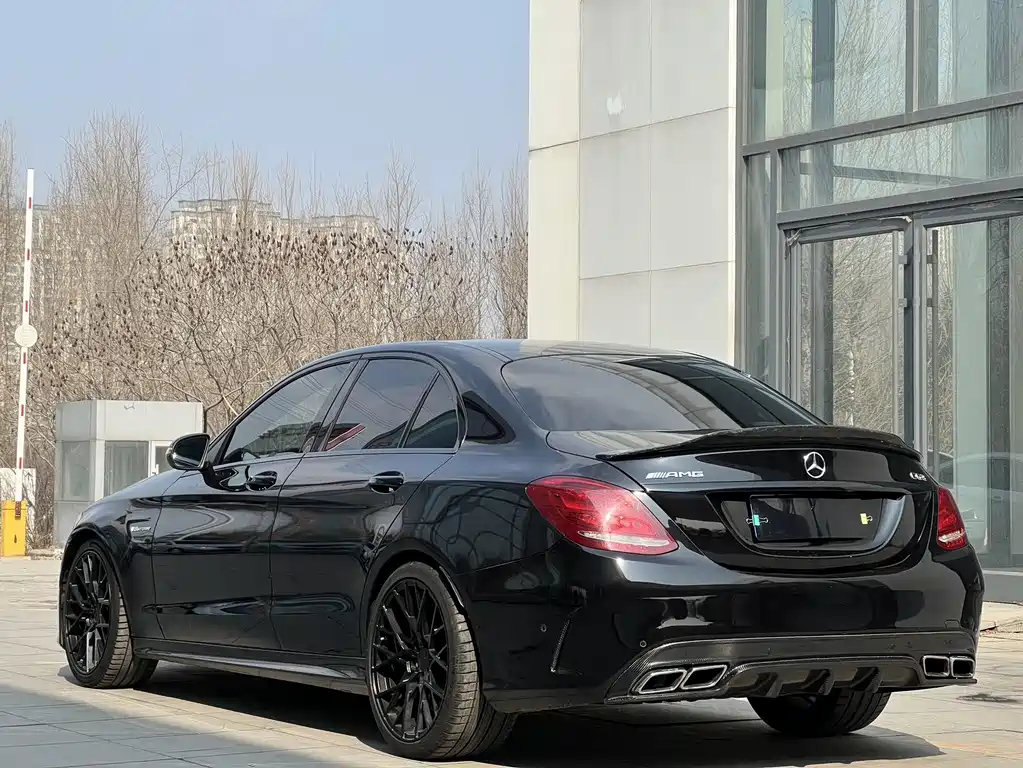 Mercedes-Benz C-Class AMG 2015 AMG C 63 купить на сайте DeffCars
