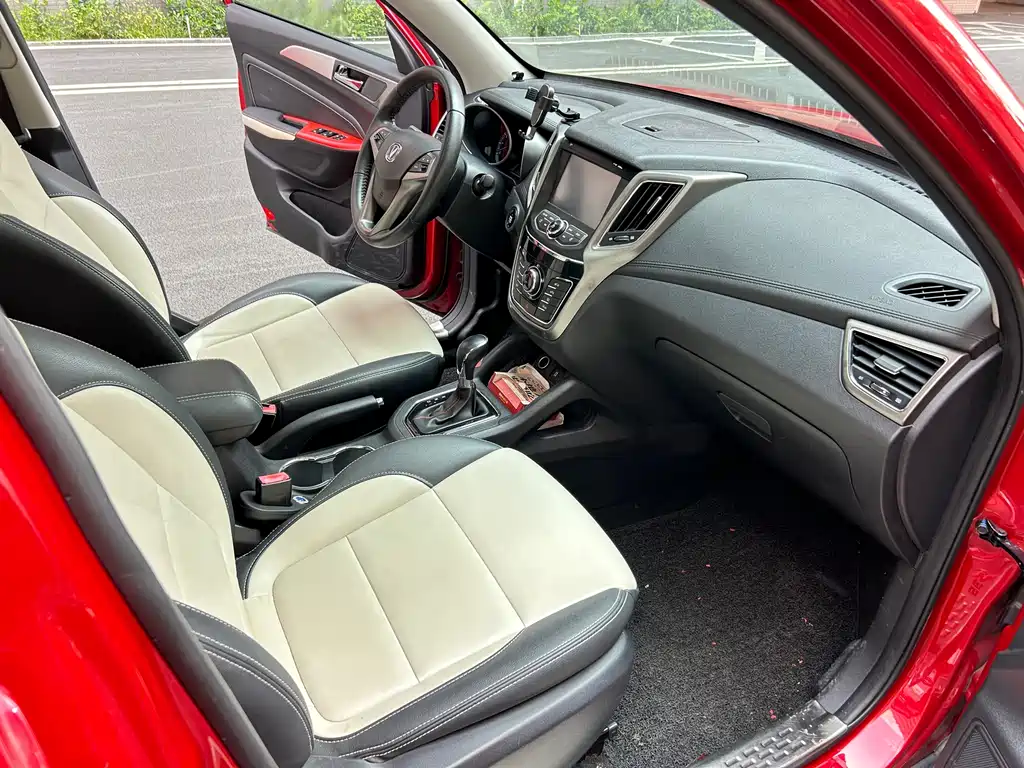 Changan CS35 2017 1.6L automatic luxury model купить на сайте DeffCars