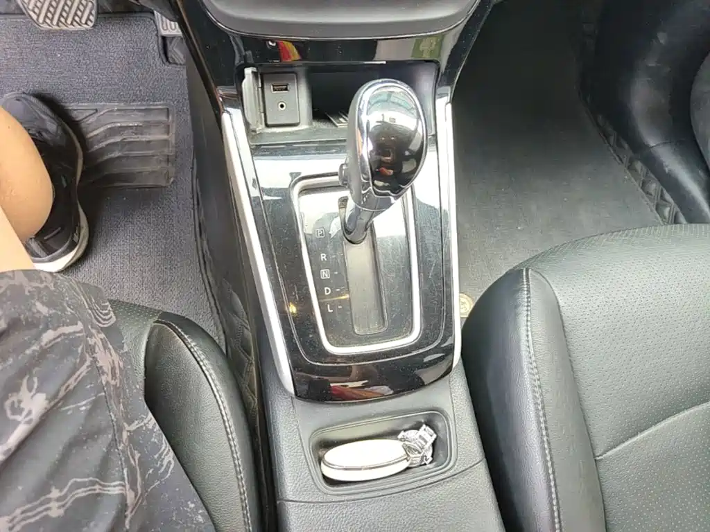 Sylphy 2016 1.6XL CVT Exclusive Edition купить на сайте DeffCars
