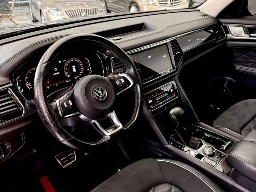 Touron 2020 Touron X 380TSI four-wheel drive luxury version купить на сайте DeffCars