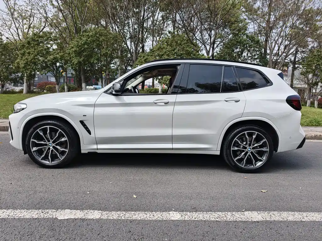 BMW X3 2023 xDrive30i Advanced M Night Package купить на сайте DeffCars