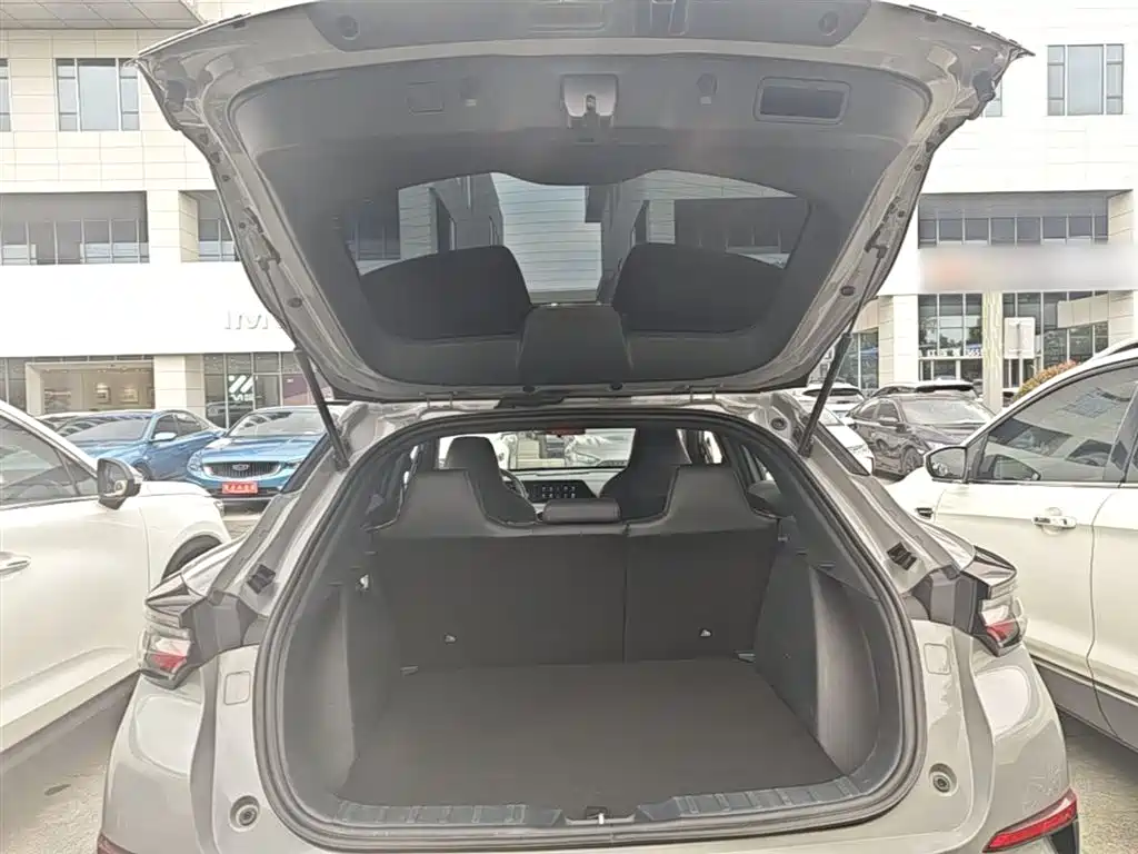 Changan UNI-T 2020 1.5T premium model купить на сайте DeffCars