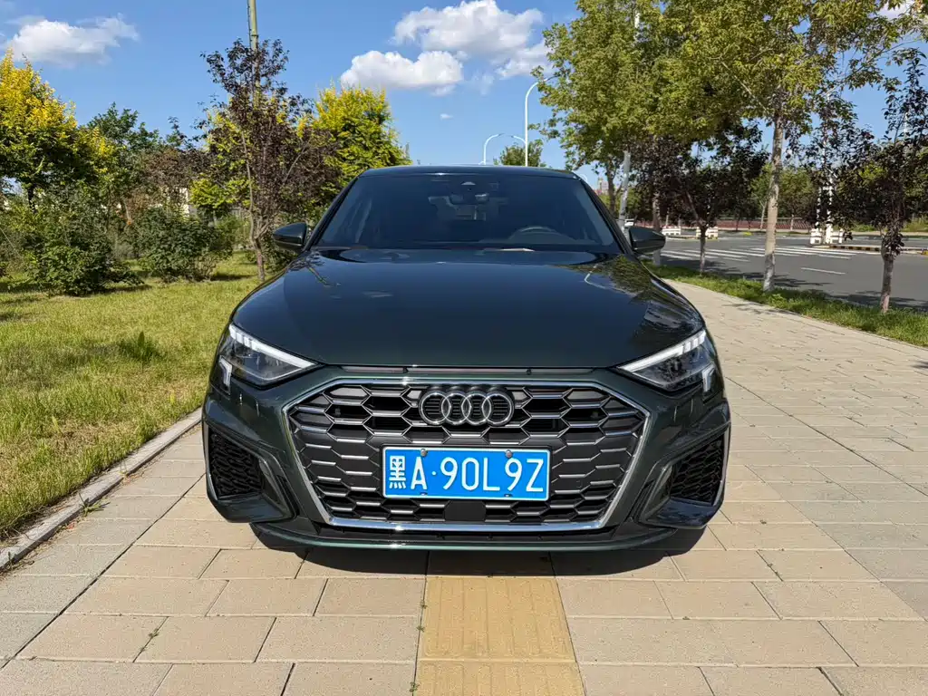 Audi A3 2023 A3L Limousine 35 TFSI Fashionable and Sporty купить на сайте DeffCars