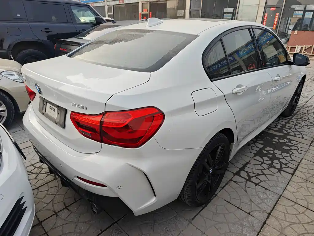 BMW 1 Series 2021 facelift 125i M Sports Night Edition купить на сайте DeffCars