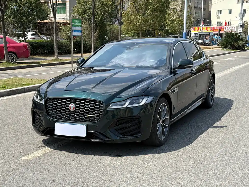 Jaguar XFL 2023 XFL 2.0T P250 two-wheel drive elite sports version купить на сайте DeffCars