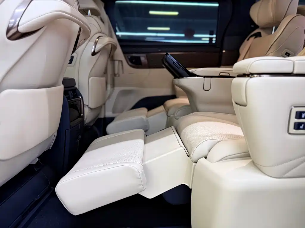 Alfa 2025 Dual Engine 2.5L Premium Gold Edition купить на сайте DeffCars