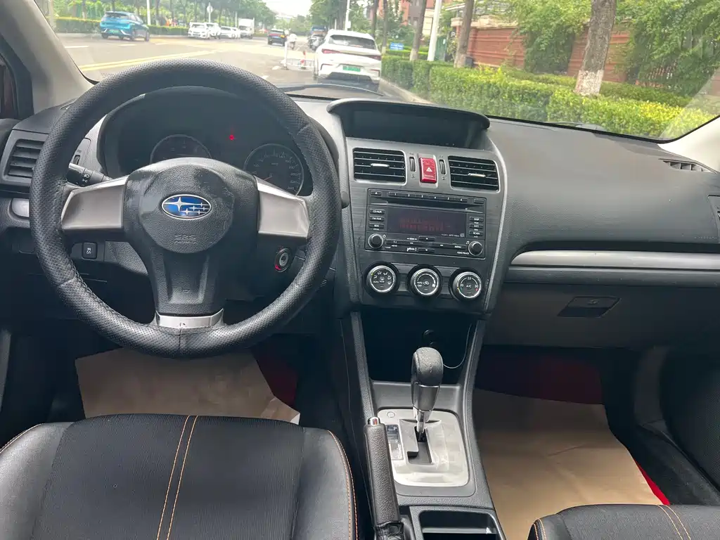 Subaru XV 2014 2.0i Comfort Edition купить на сайте DeffCars
