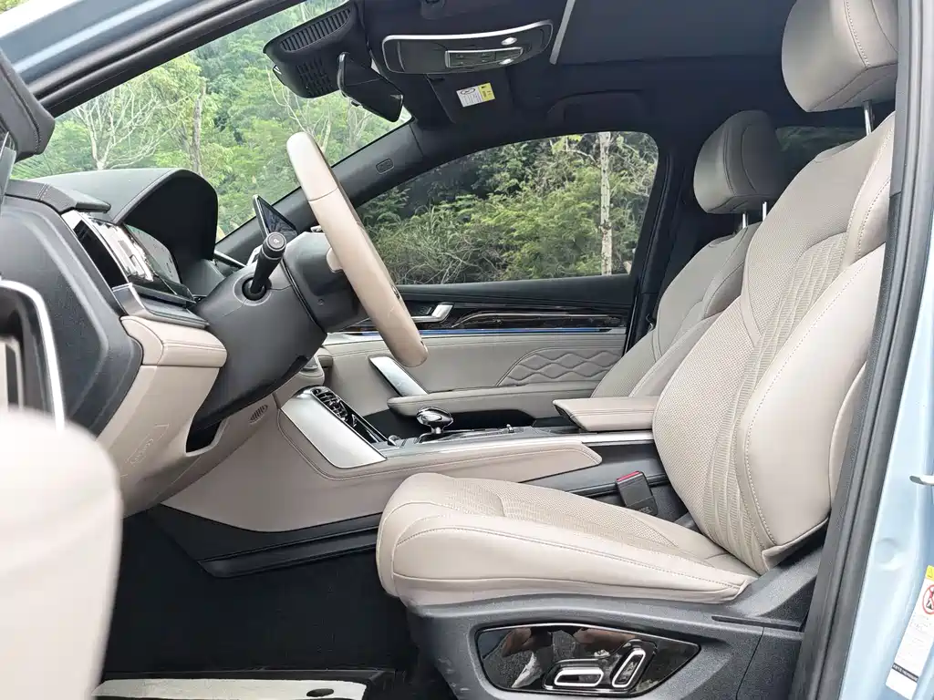 Tangxin Energy 2024 DM-i Honor Edition 112KM Premium Type купить на сайте DeffCars