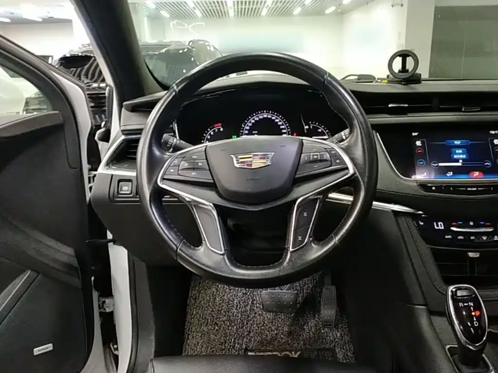 Cadillac XT5 2018 28E four-wheel drive technology купить на сайте DeffCars