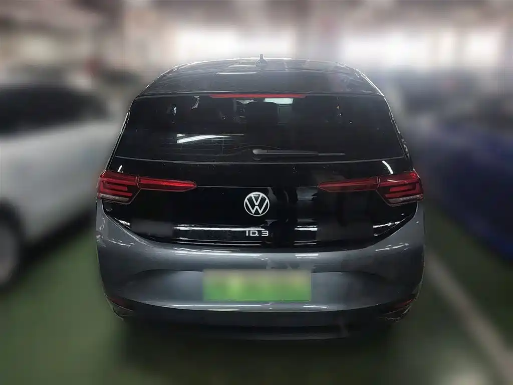 Volkswagen ID.3 2023 upgraded model pure smart version купить на сайте DeffCars
