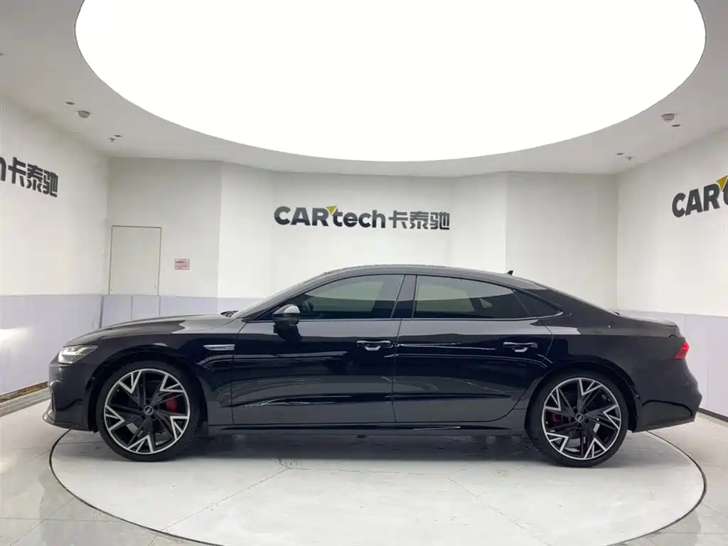 Audi A7L 2024 45 TFSI quattro Black Warrior Edition купить на сайте DeffCars