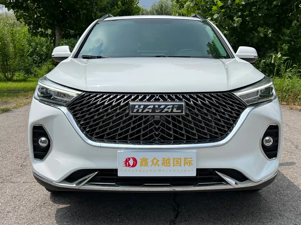 Haval M6 2021 Plus 1.5T Manual Deluxe Smart Coupler купить на сайте DeffCars
