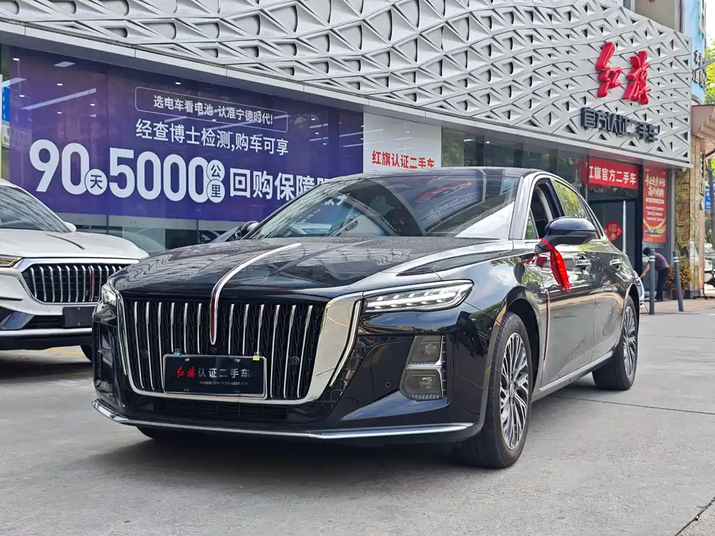 Hongqi H5 2025 2.0T automatic Qichang version купить на сайте DeffCars