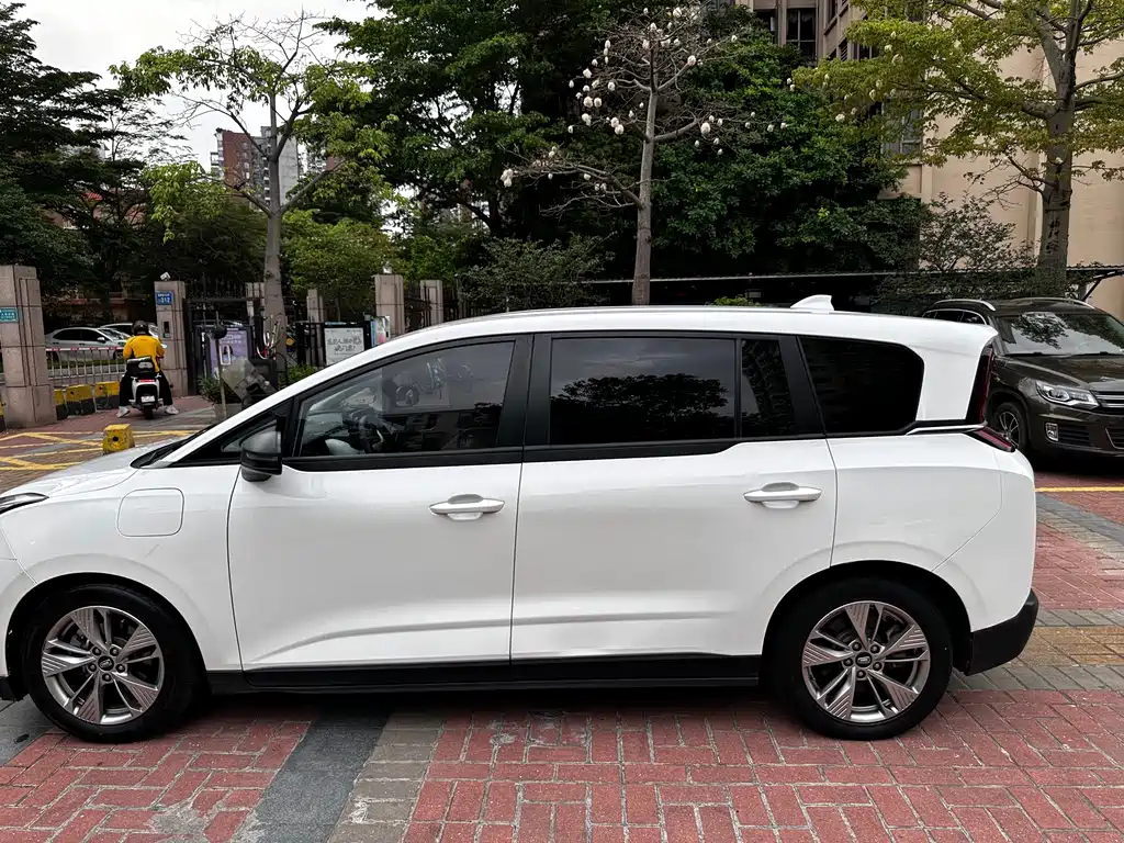 Pentium NAT 2022 Comfort Travel Edition 100kW 419km купить на сайте DeffCars