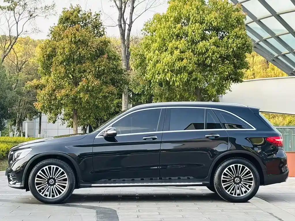 Mercedes-Benz GLC 2019 GLC 260 L 4MATIC Dynamic купить на сайте DeffCars