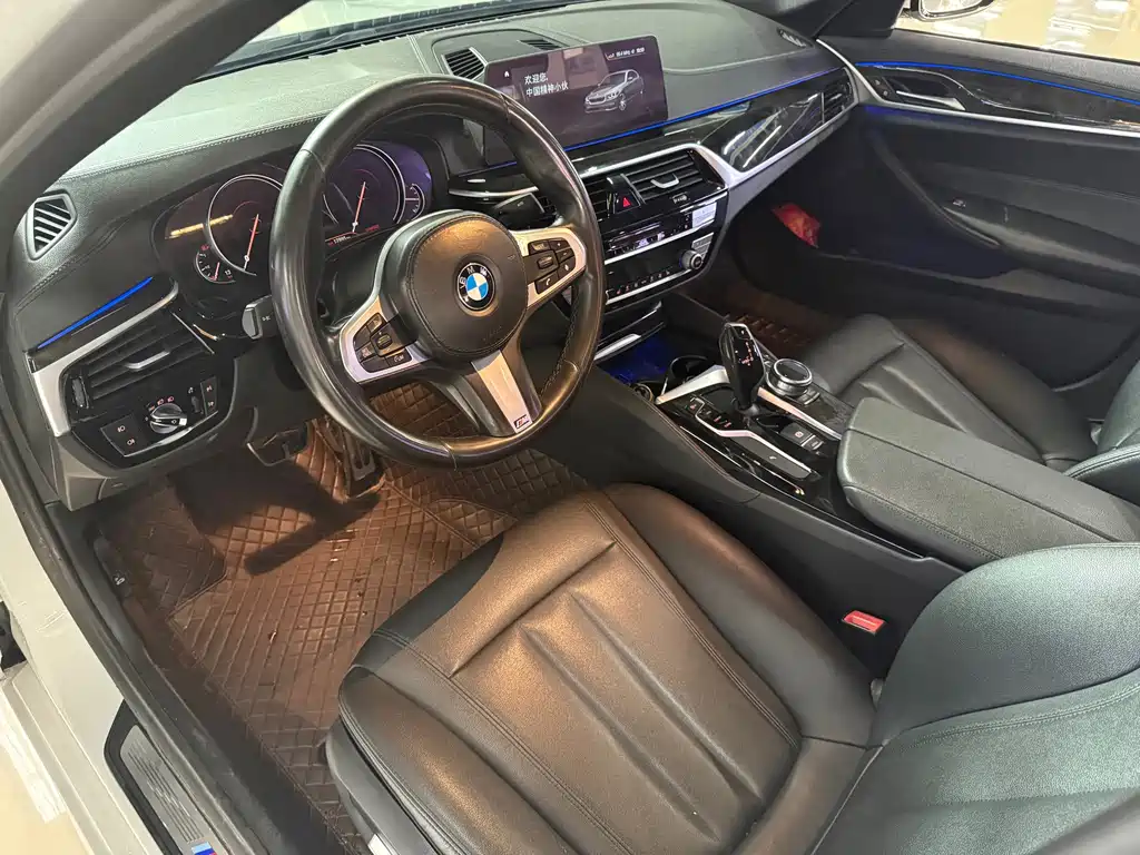 BMW 5 Series 2018 525Li M Sports Package купить на сайте DeffCars