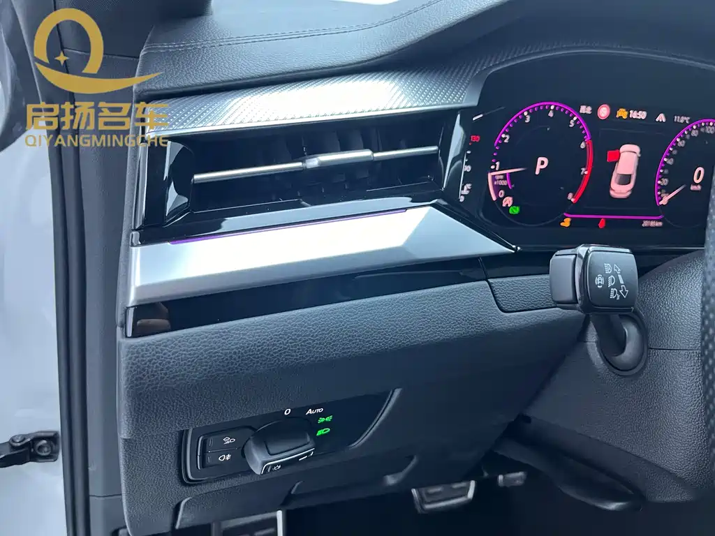 FAW-Volkswagen CC 2023 380TSI eye-catching version купить на сайте DeffCars