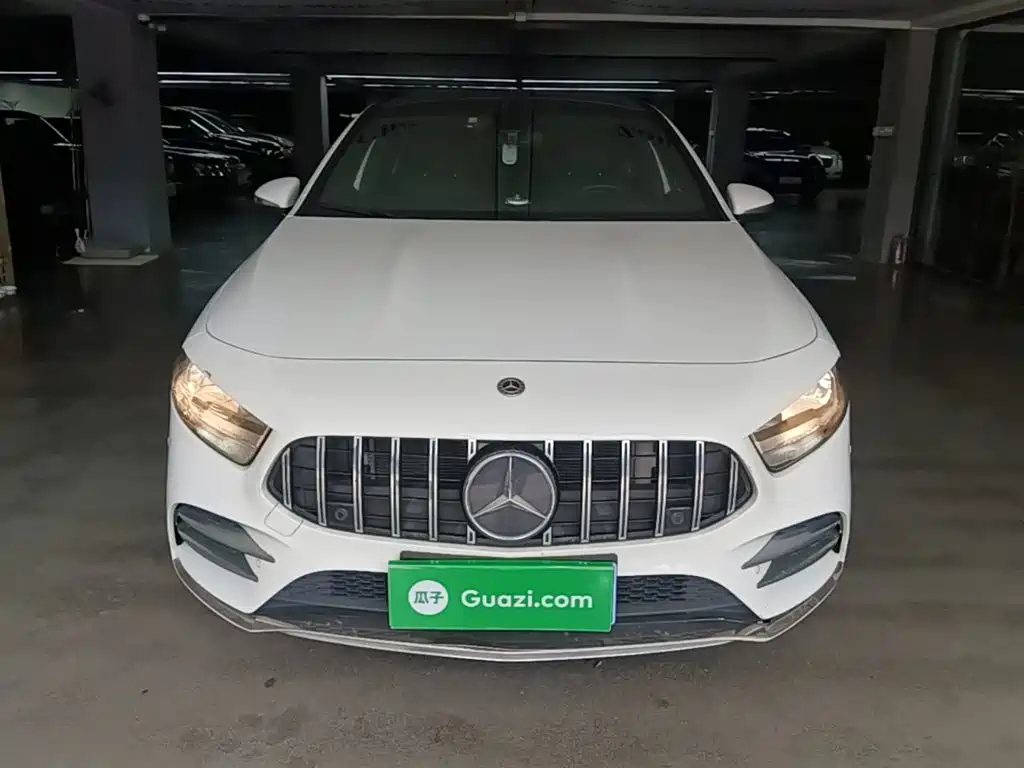 Mercedes-Benz A-Class 2019 A 180 L Sports Sedan купить на сайте DeffCars