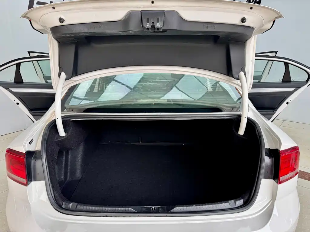Lingdu 2018 230TSI DSG Fashion Edition купить на сайте DeffCars