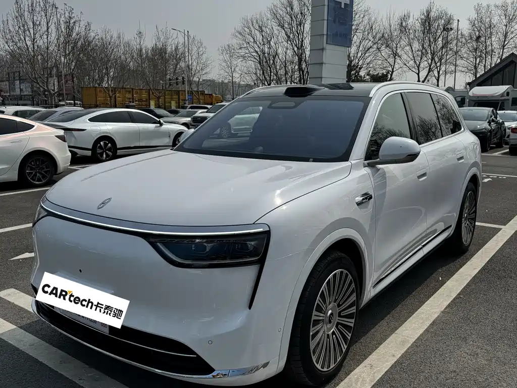 Wenjie M8 2025 extended range Ultra version 53.4kWh 6-seater version купить на сайте DeffCars