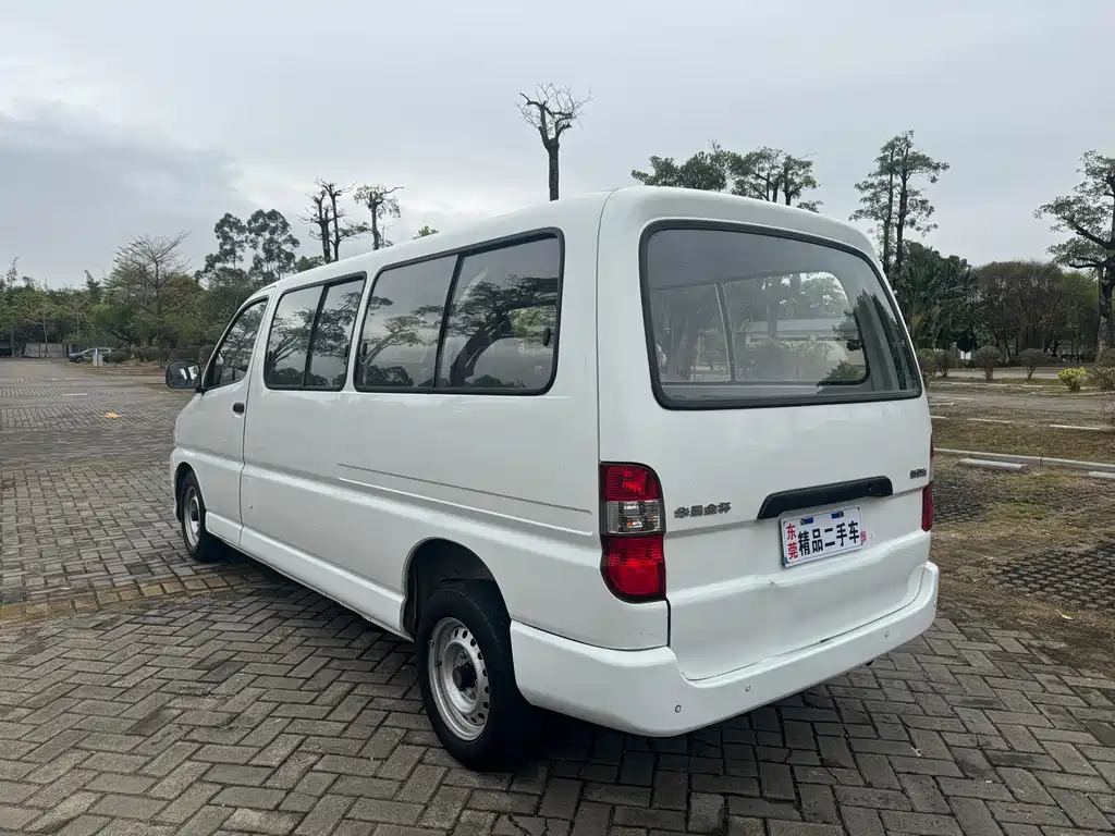 Jinbei Express 2018 2.0L Comfort V19 купить на сайте DeffCars