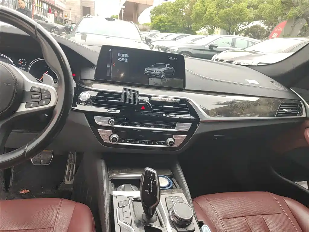 BMW 5 Series 2018 facelift 530Li xDrive M Sports Package купить на сайте DeffCars
