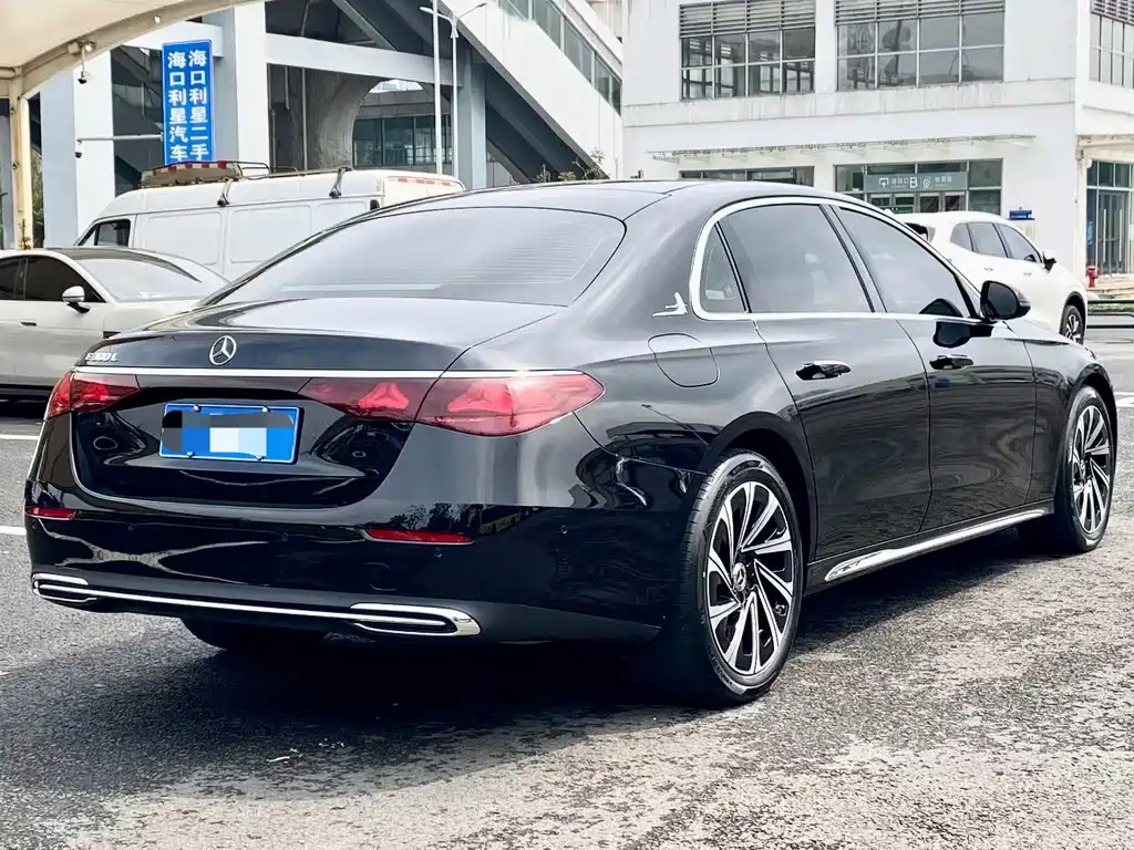 Mercedes-Benz E-Class 2024 E 300 L Luxury Model купить на сайте DeffCars
