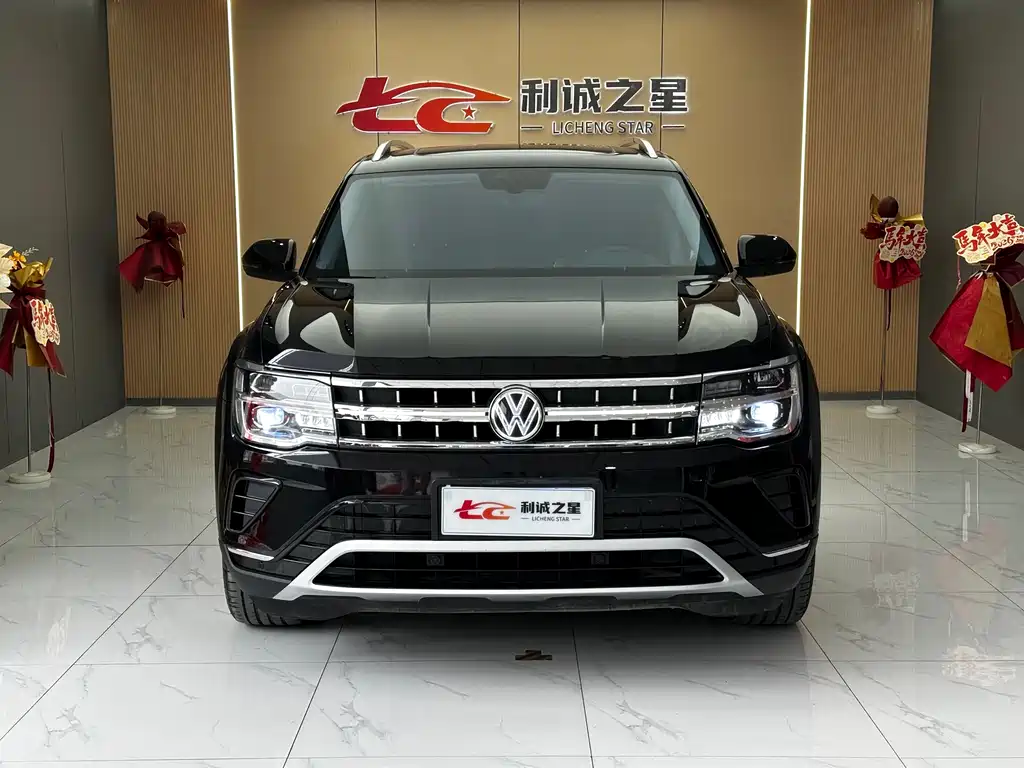 Touron 2021 380TSI four-wheel drive luxury version купить на сайте DeffCars