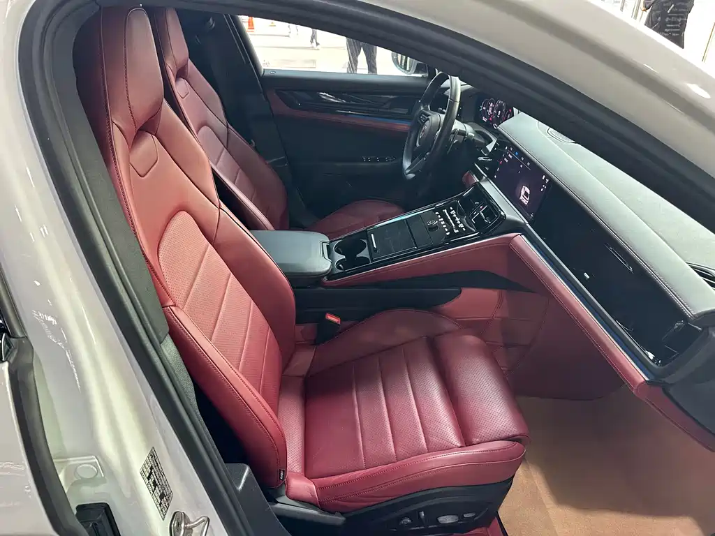Panamera 2024 Panamera 4 Executive Extended Edition 2.9T купить на сайте DeffCars