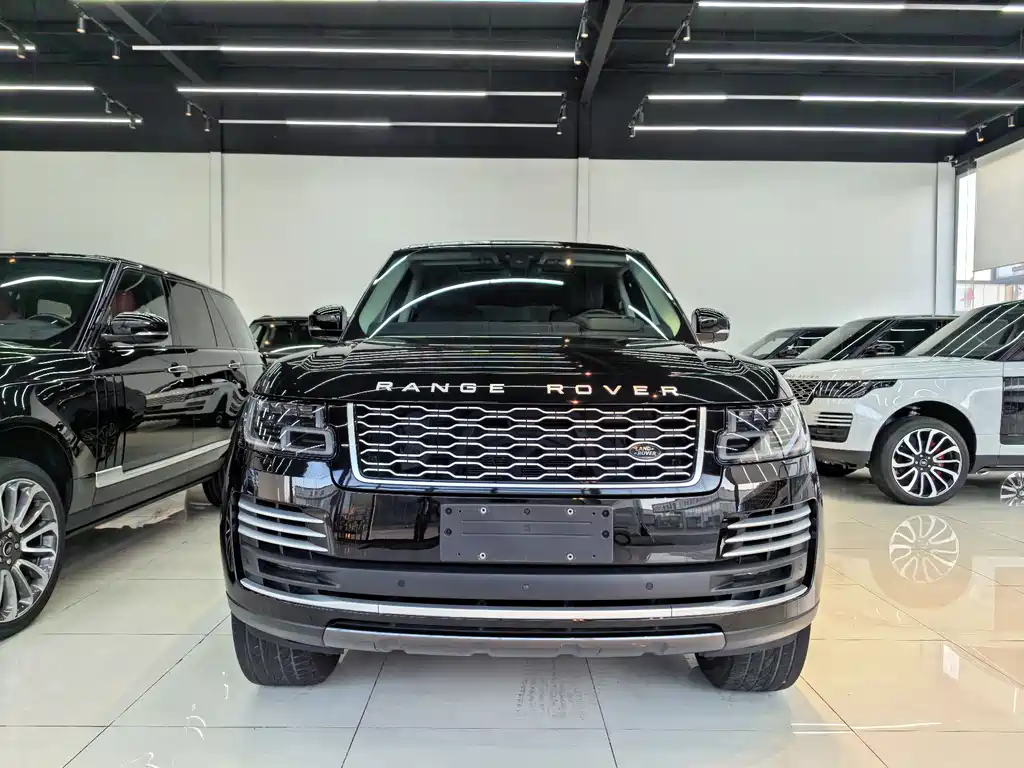 Range Rover 2021 3.0 L6 Legend Extended Classic Edition купить на сайте DeffCars