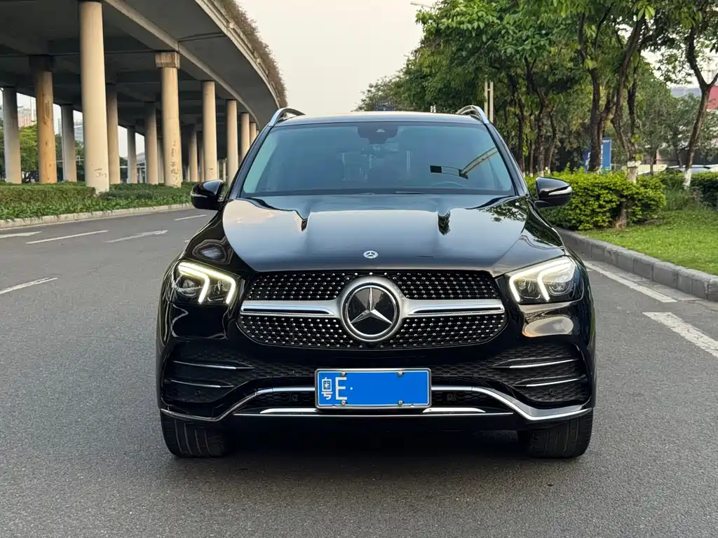 Mercedes-Benz GLE 2022 GLE 350 4MATIC Fashion Model купить на сайте DeffCars