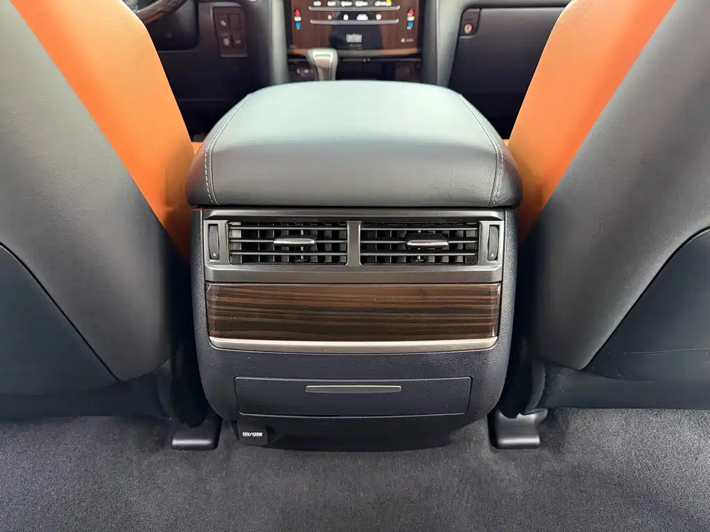 Lexus LX 2019 570 Premium Luxury Edition купить на сайте DeffCars