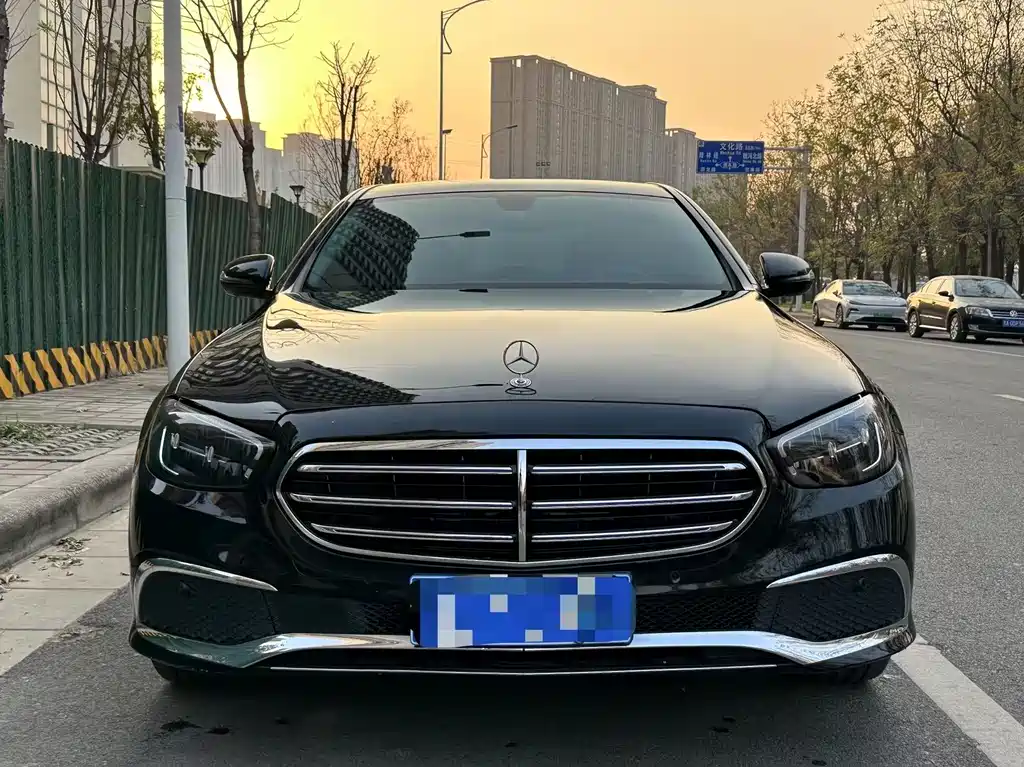 Mercedes-Benz E-Class 2021 E 260 L купить на сайте DeffCars