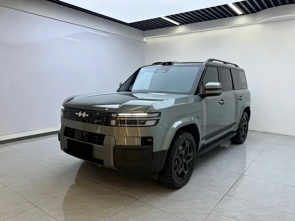 Titanium 7 2025 190KM four-wheel drive Ultra version купить на сайте DeffCars