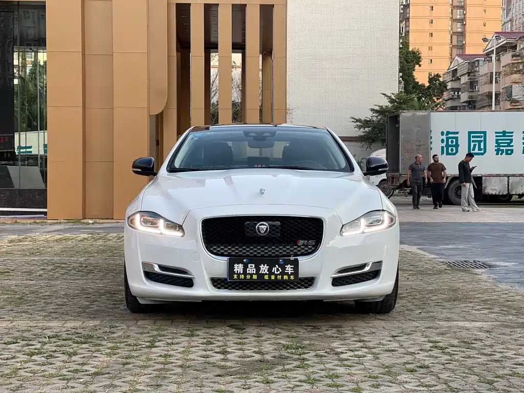 Jaguar XJ 2018 XJL 3.0 SC two-wheel drive elegant business version купить на сайте DeffCars