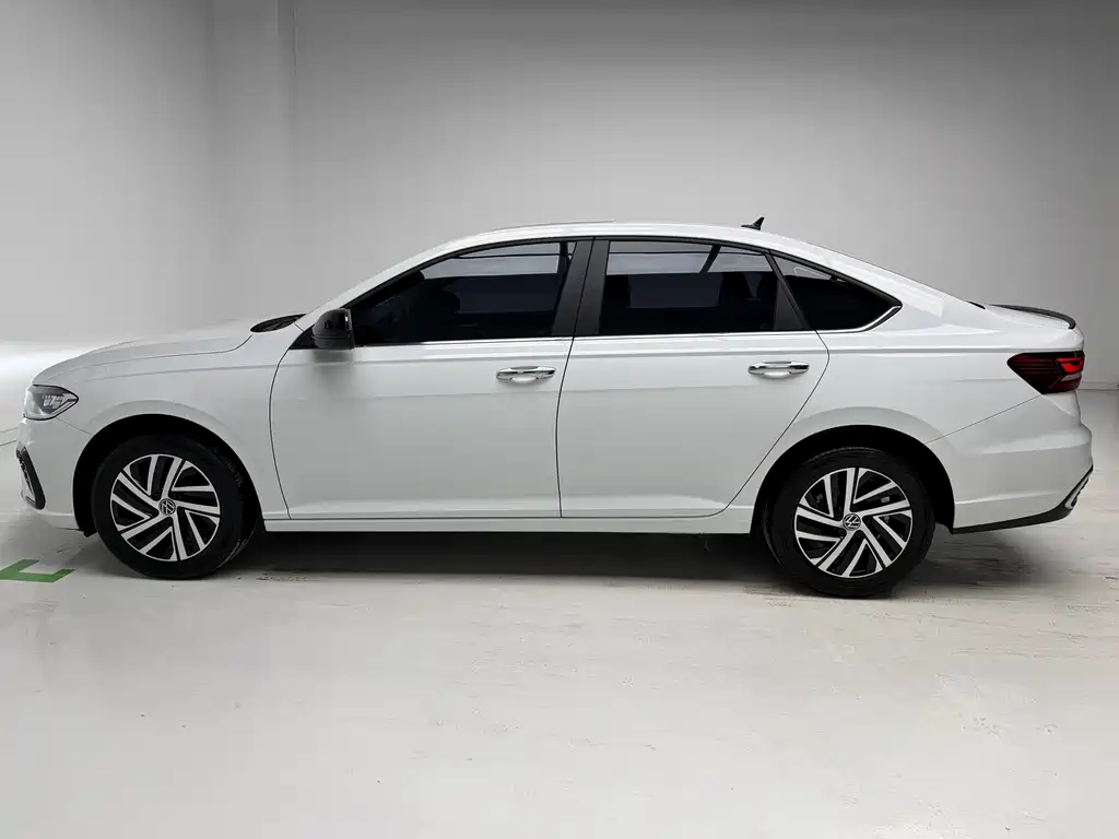 Lavida 2024 300TSI DSG Starry Sky Full Edition купить на сайте DeffCars