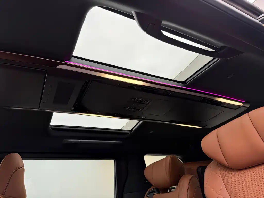 Wilfa 2024 Crown Dual Engine 2.5L Supreme Executive Edition купить на сайте DeffCars