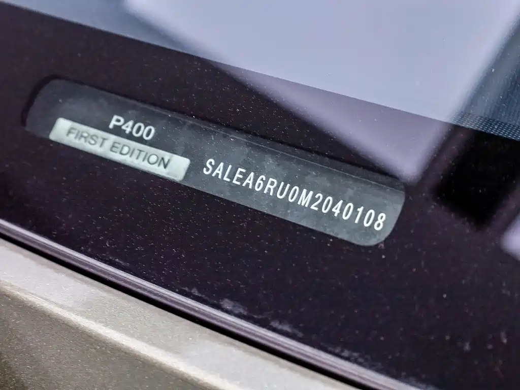 Land Rover Defender 2021 90 P400 Classic Reissue купить на сайте DeffCars