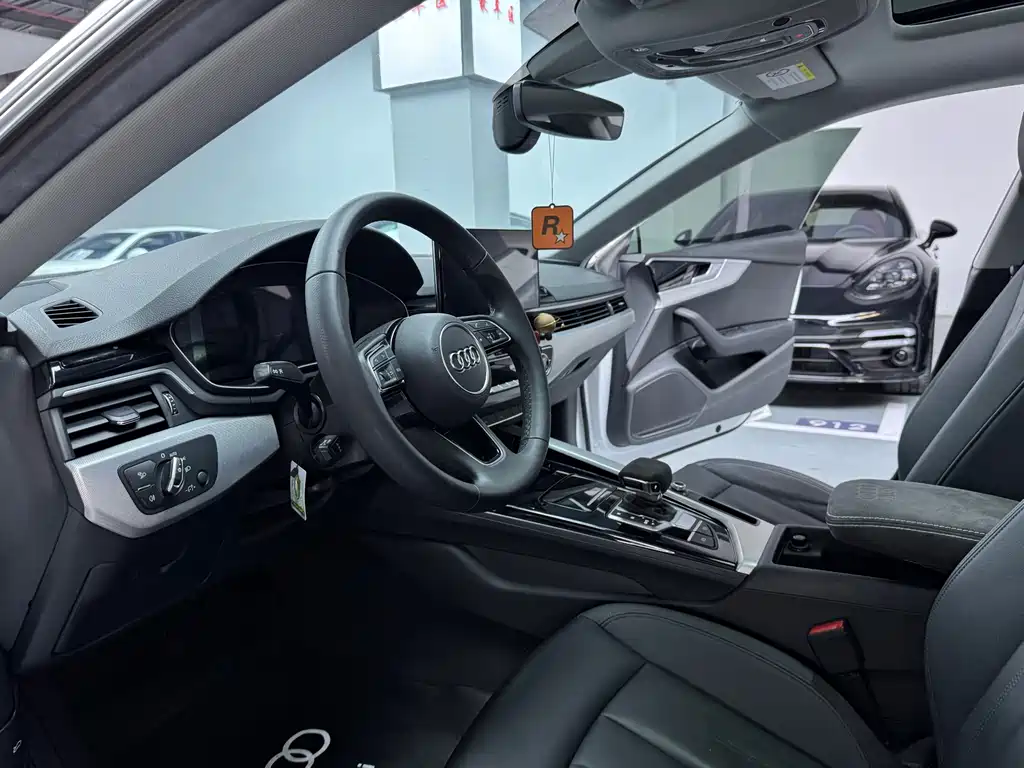 Audi A5 imported 2021 Sportback 40 TFSI fashionable and dynamic купить на сайте DeffCars