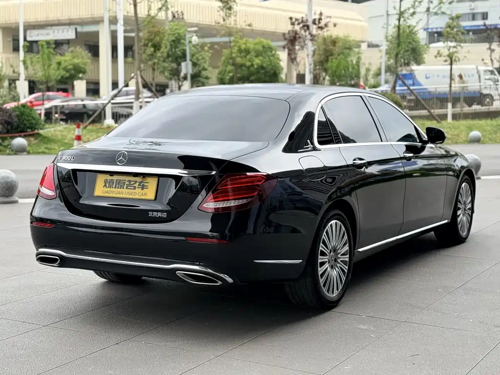 Mercedes-Benz E-Class 2020 Facelift E 300 L Special Edition купить на сайте DeffCars